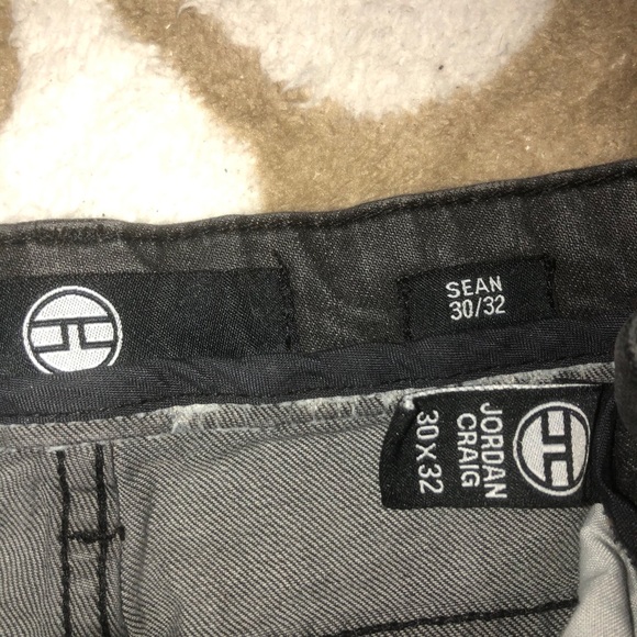 Ripped jeans - Picture 3 of 3